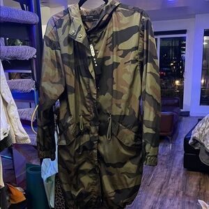Zara Basic Camouflage Outerwear